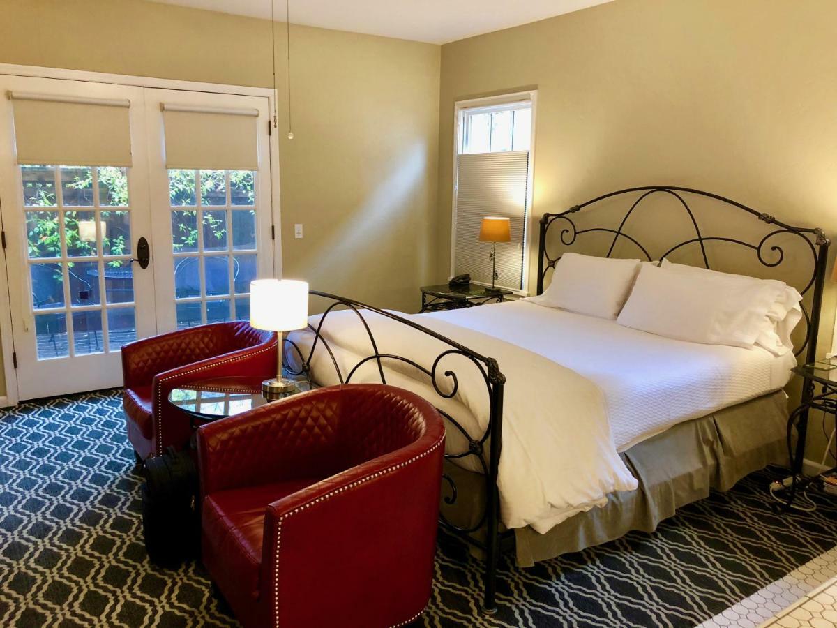 The Inn On First Napa Exterior photo